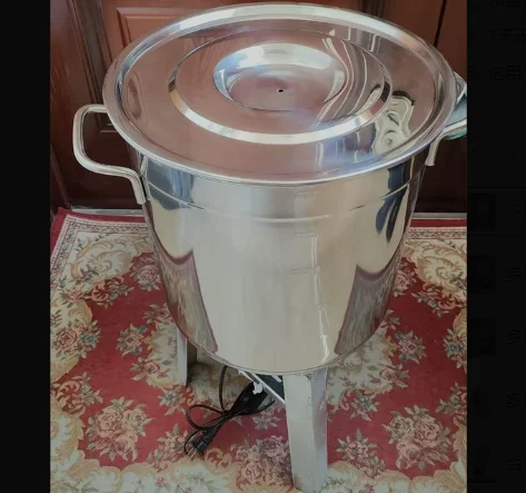

Electric Vegetable Chopper for Poultry Feed, New Multifunctional Shredder for Chicken Duck & Livestock, Home Use Tabletop