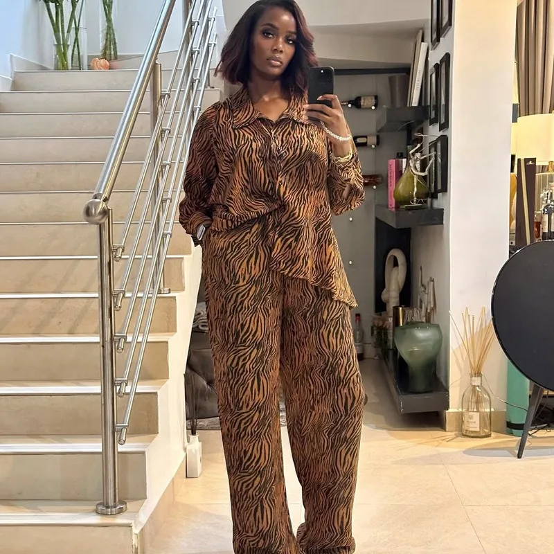 Vintage Women Zebra Striped Matching Two Piece Set African Lapel Long Sleeve Shirt and Wide Leg Pants Daily Casual Party Outfit