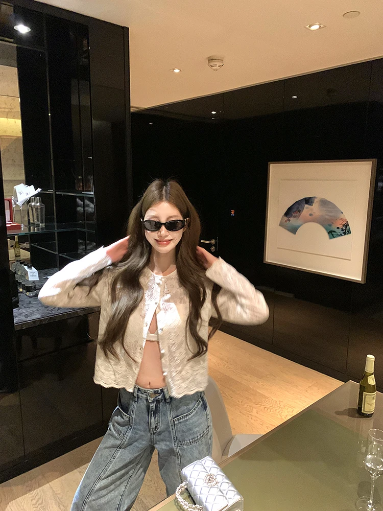 

Белая кружевная рубашка свободного кроя с вышивкой и длинными рукавами, женская верхняя одежда для ранней осени, защита от солнца, короткий кардиган, топ