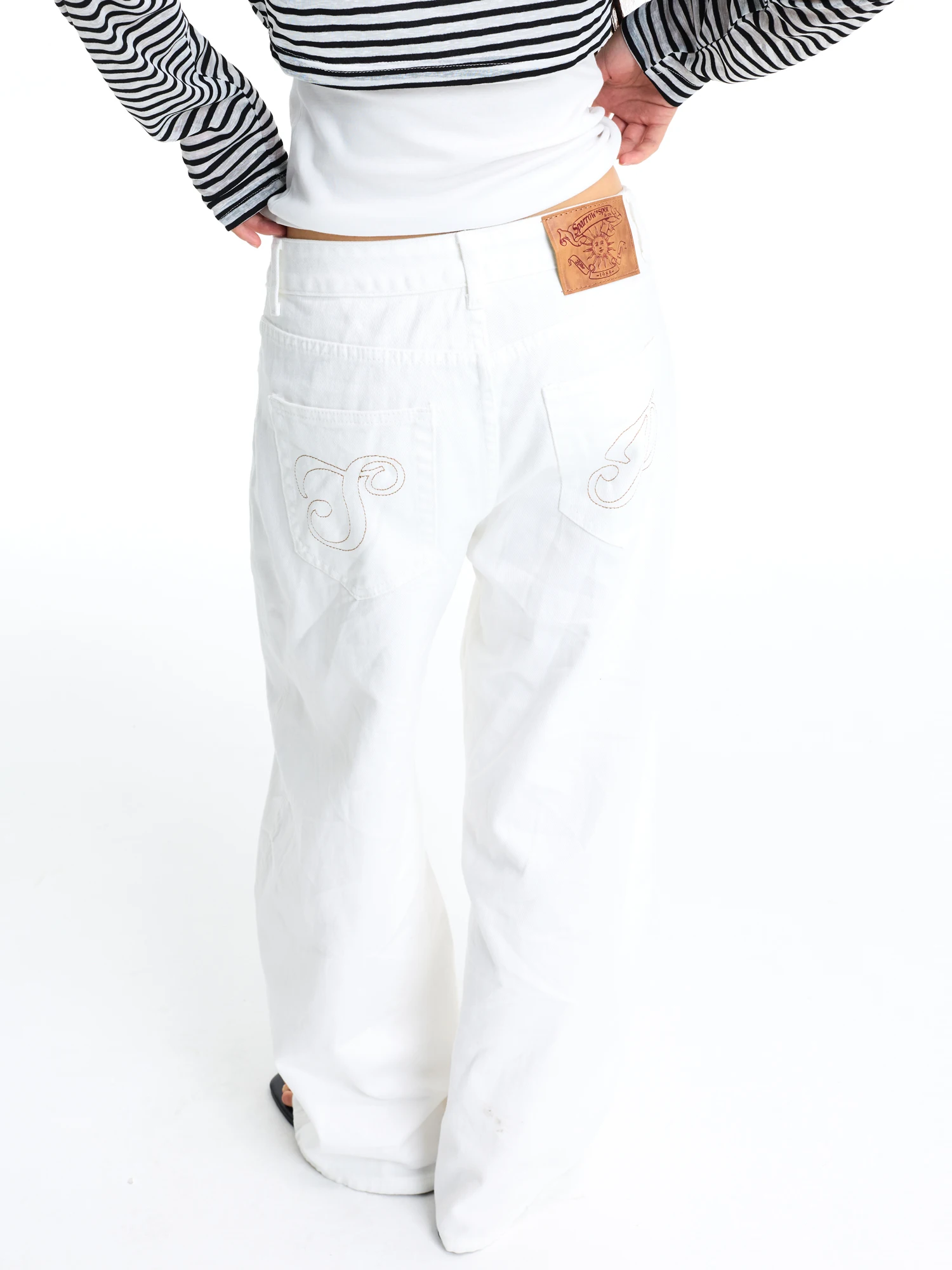 Yeboon American Retro Embroidered Print Jeans Unisex New Style Simple Casual Loose Pants Cotton Material Spring Season