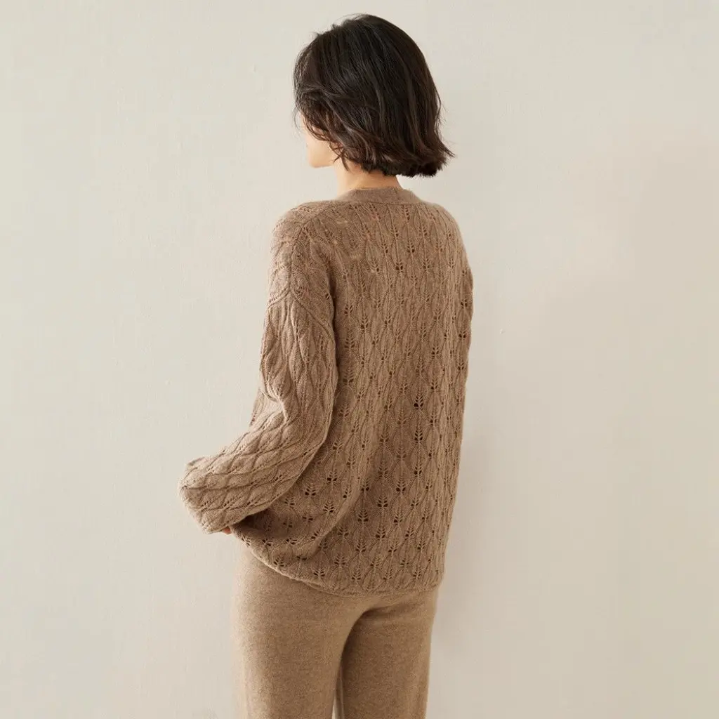 

Women's Autumn Winter V-Neck Cashmere Cardigan Loose Fit All-Match Foreign-Style Sweater with Bag Buckle Leaf Hollow Design