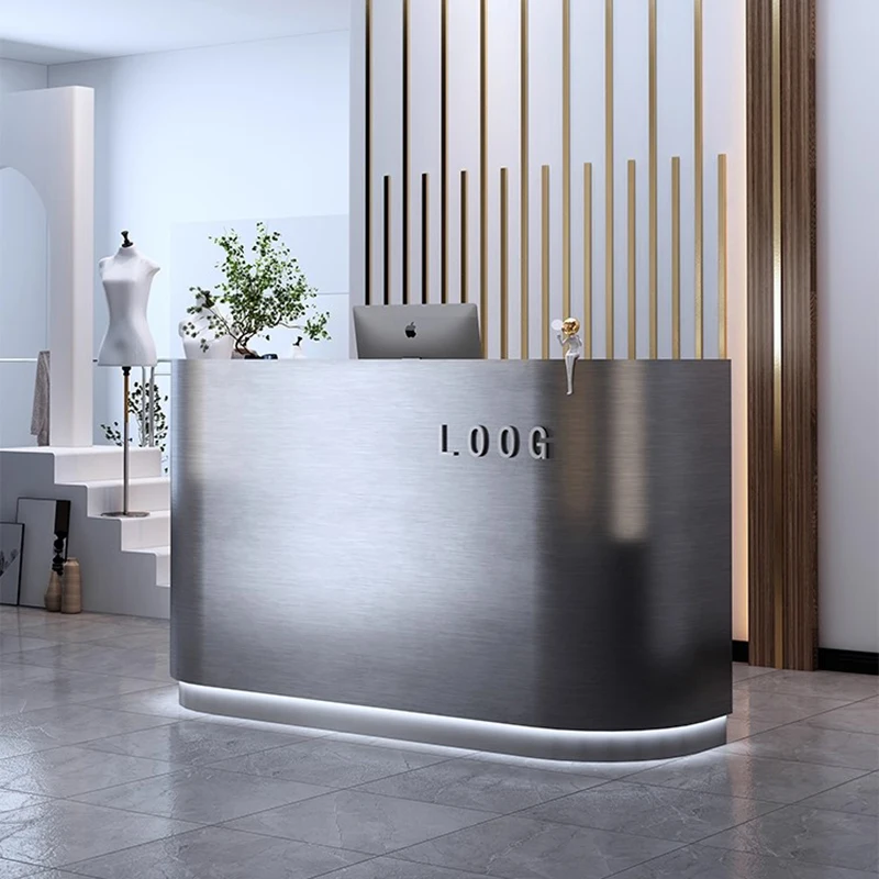 مكاتب الاستقبال في متجر الفولاذ المقاوم للصدأ، مكاتب الاستقبال ذات التصميم الحديث، عرض أثاث مكتب الأعمال