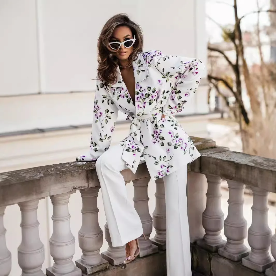 

Spot Printed Lapel Blazer Autumn Style Small Blazer Women's Fashion Lace-Up Detailing