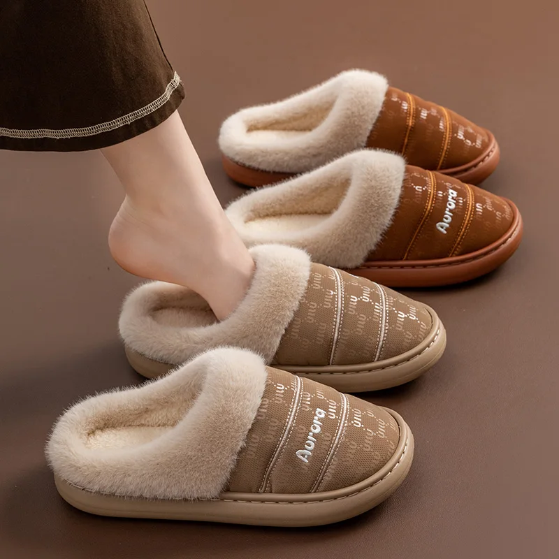 أحذية نسائية مقاومة للماء وغير قابلة للانزلاق سميكة للثلج الدافئ، شباشب قطنية مريحة للرجال، أحذية شتوية داخلية من القطيفة للزوجين #1