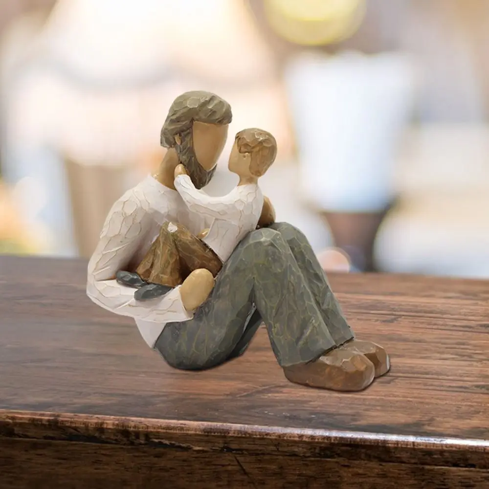 Resin Art Intimate Father Son Statues Handmade Unique Father and Son Ornaments Wood Carving Sculptures Father's Day