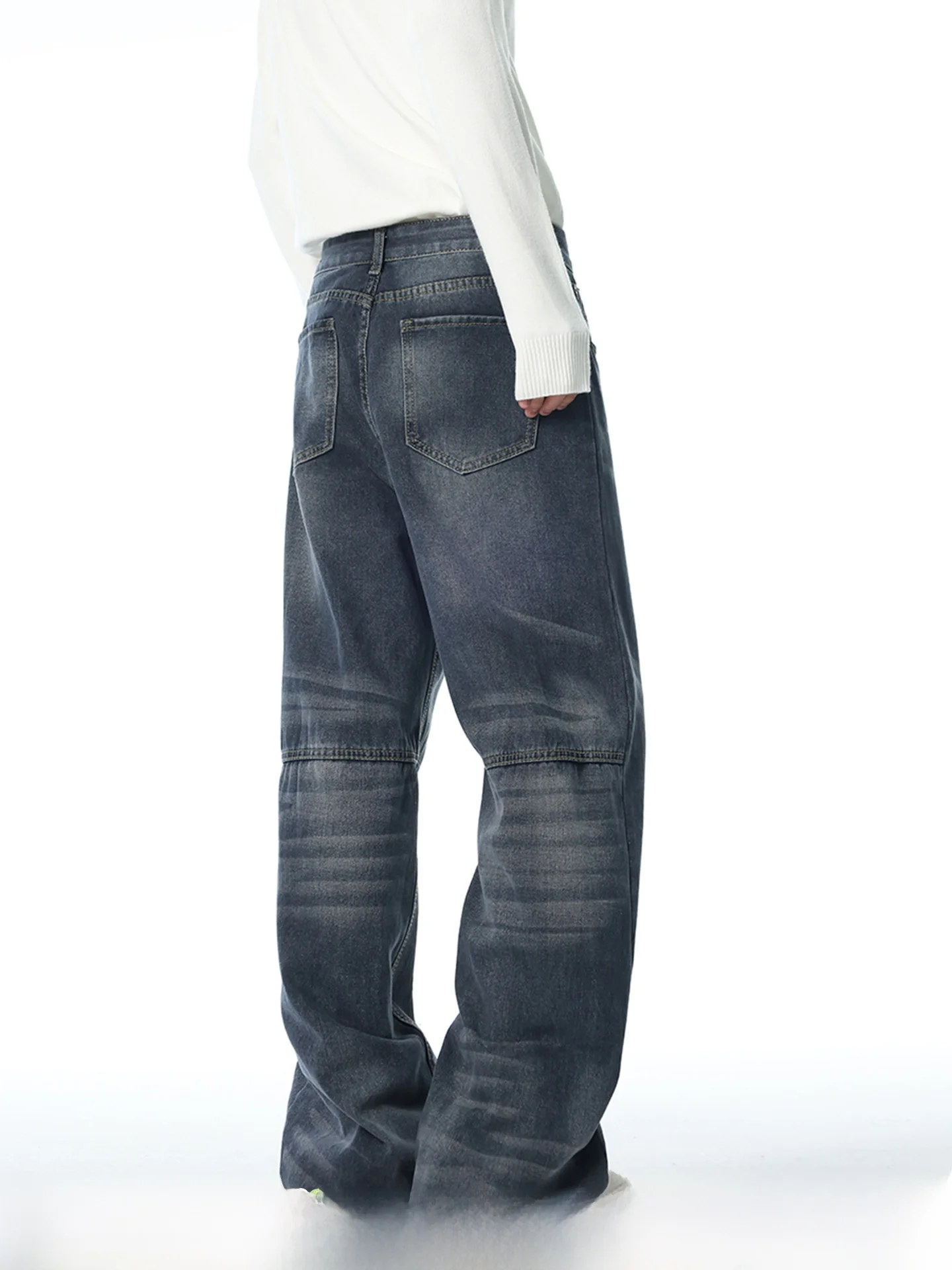 

Retro American Washed Distressed Micro Flared Jeans Men Loose Straight Cut 2026 New Trendy Brand Cool Bend Knife Long Pants