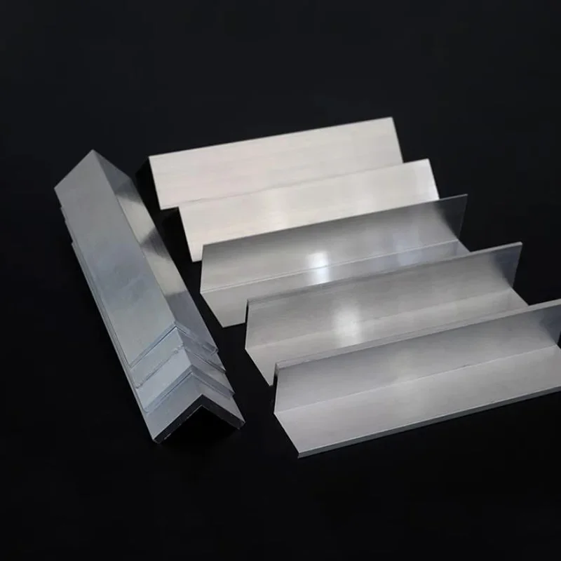 6063 الزاوية اليمنى الألومنيوم 25x20 مللي متر-80x40 مللي متر سميكة 2/3/4/5 مللي متر L على شكل سبائك الألومنيوم الألومنيوم متفوقا مثلث الشخصي طول 500 مللي متر