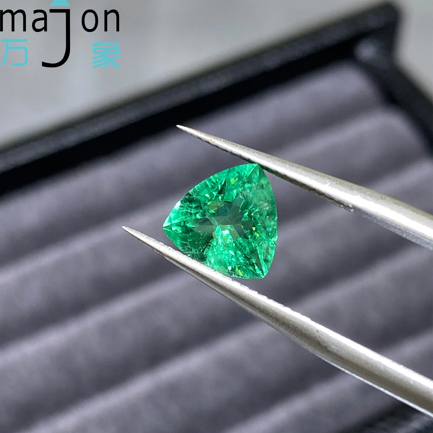 Pierre d'émeraude cultivée en laboratoire, coupe à la main, 1,5 ct, en forme de Trilliant colombien, avec certificat AGL pour la fabrication de bijoux