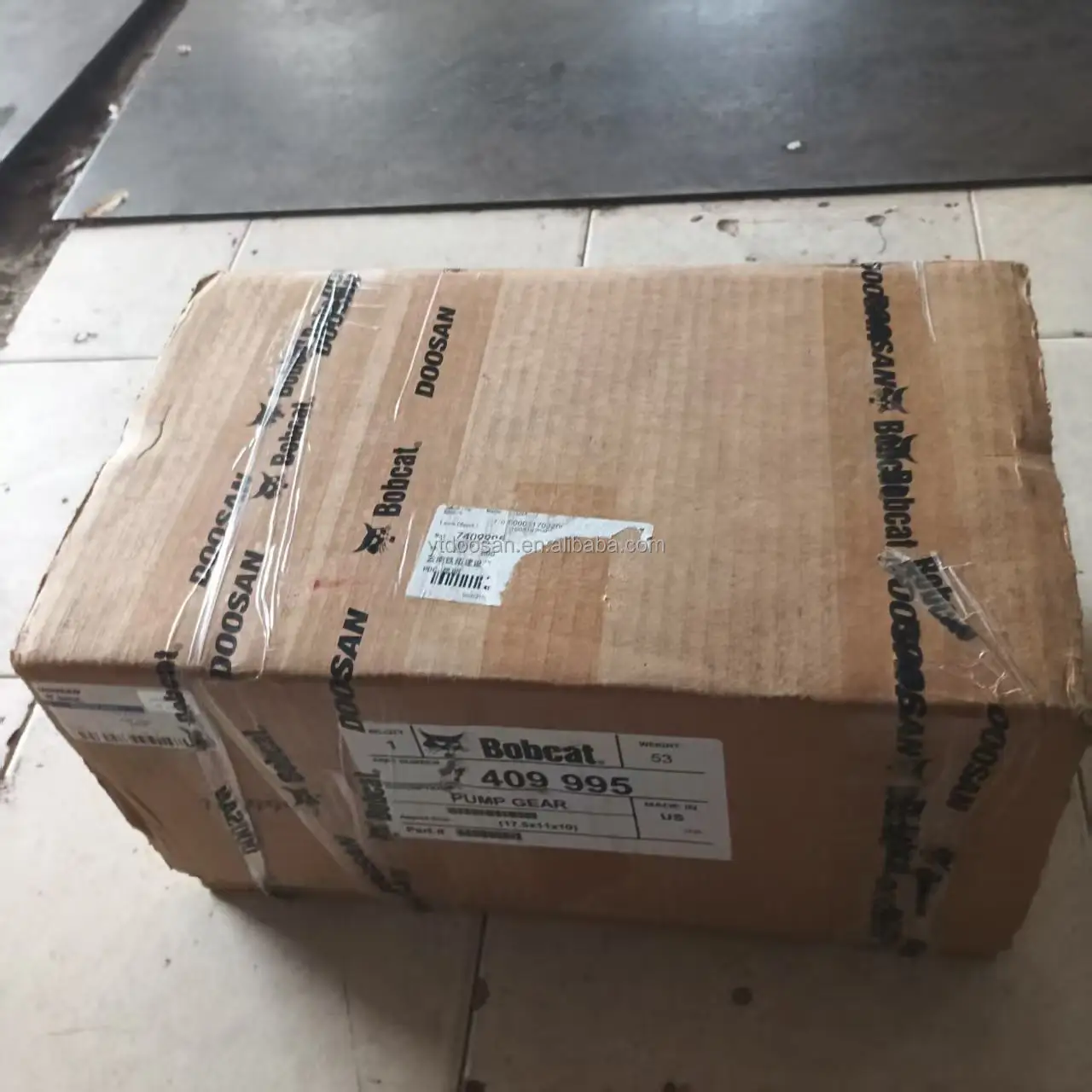 

Develon I Bob Original Manufacturer Genuine Gear Pump 7409995 Parts