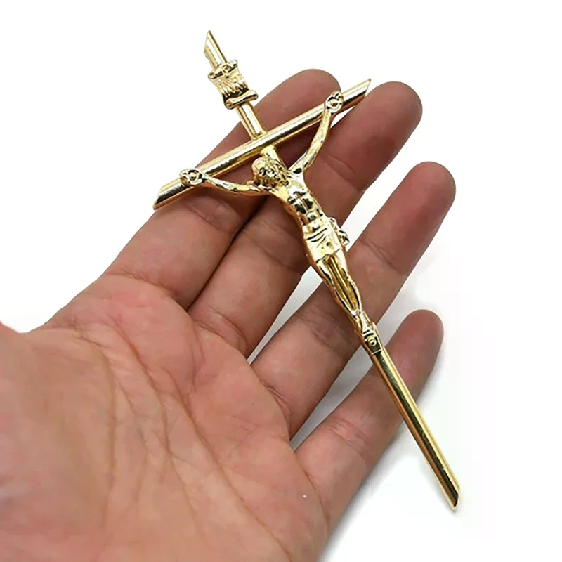 Crucifijo Decorativo de Pared, Cruz Metálica de Mano, Cruz Sagrada de Bendición, Regalo para Abuela, Regalo de Bautizo para Niños, 5.8*12cm, Dorado
