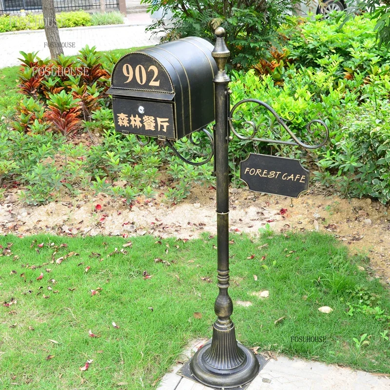 Retro European Mailboxes Outdoor Villa Community Garden Letter Box Wrought Iron Outdoor Rainproof Inbox Outdoor Floor Mailbox