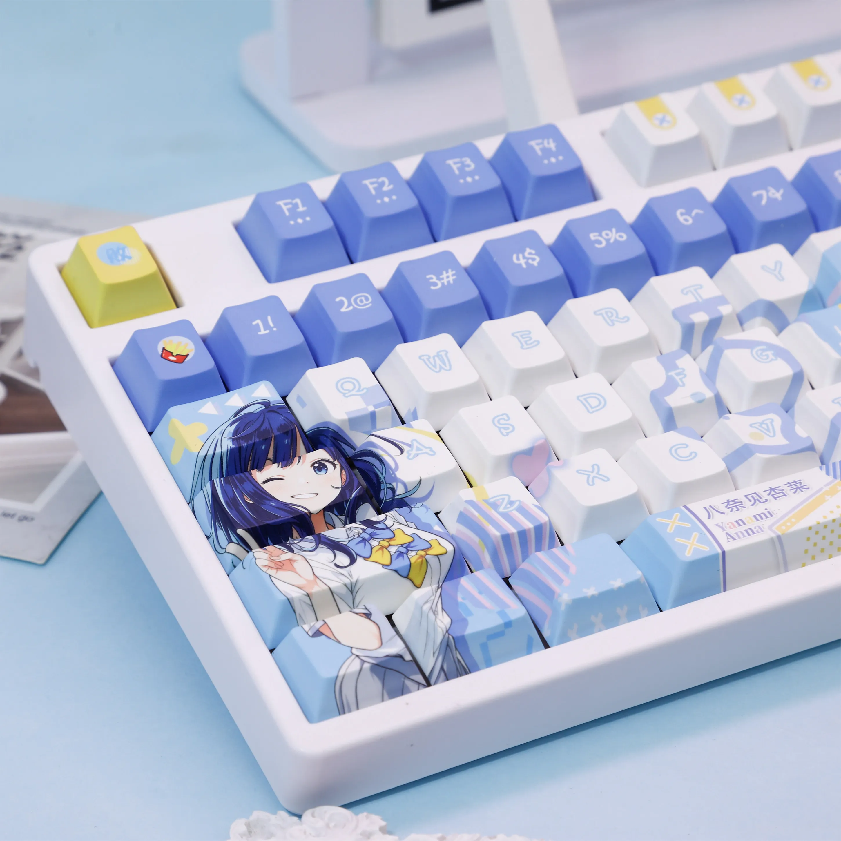 120 Keys マケイン Keycaps Anna Yanami Keycap やなみ あんな Anime Key Cap PBT DYE-Sub Cherry Profile Cap for Made68 Mad68 Wooting 60
