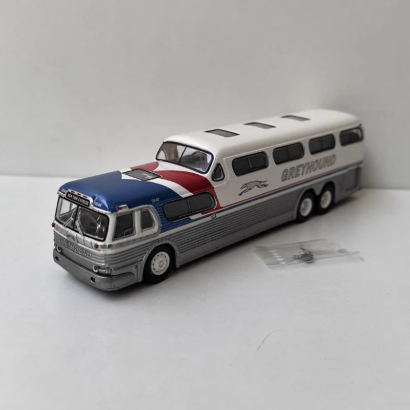 Paint Flaws BREKINA 1/87 Scale HO Secnicruiser Plastic Car Model Static Collection Decorated Holiday Gifts Toys Souvenir Gift