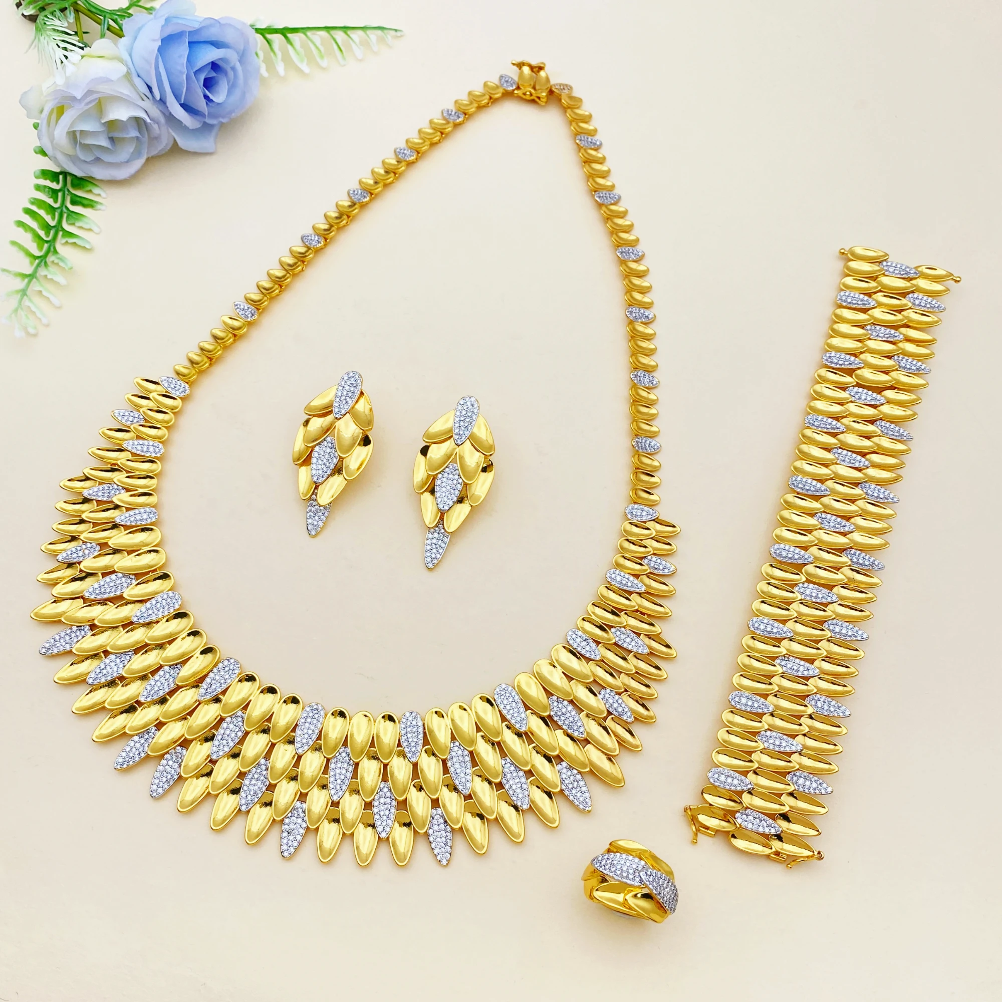 JRH Super Sparkling Arab Style 4Pcs Necklace Earrings Bracelet Ring Gold Plated Women Jewelry Set Luxurious Gift