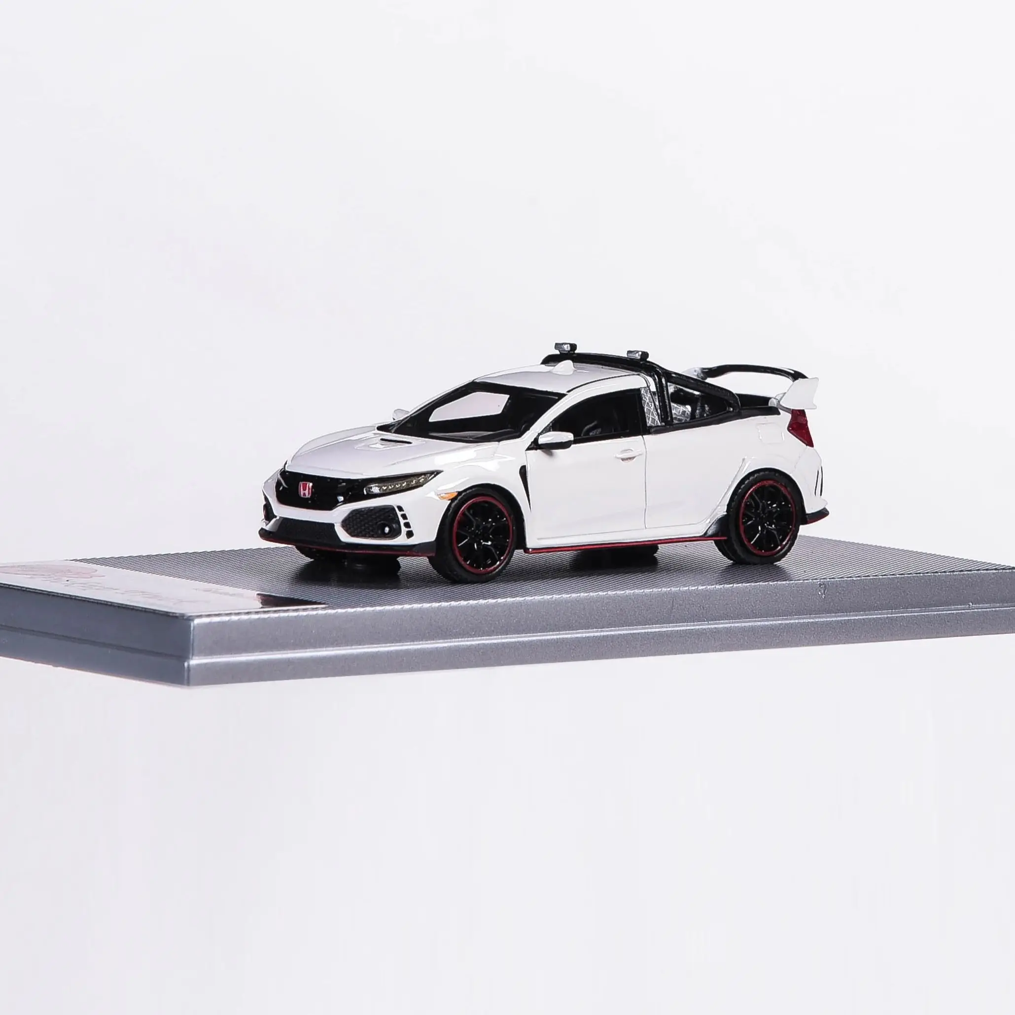 1:64 Resin Car Model White FK8 Cast & Toy Vehicles Simulation Collection Car Mini Scale Model For Precious Display