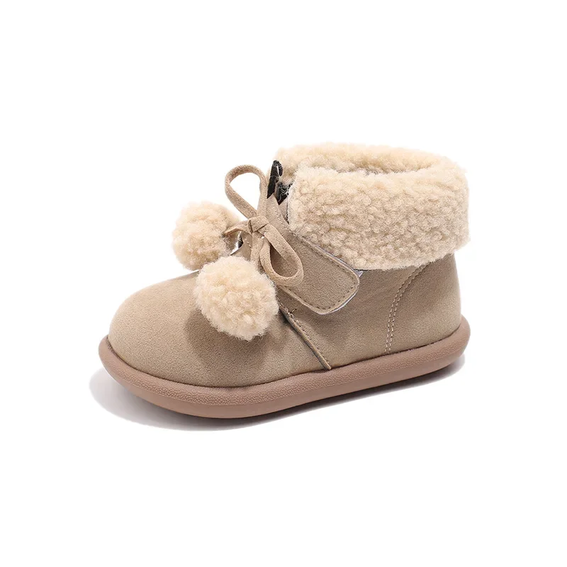 Botas de nieve para niñas, moda de princesa, estilo coreano, fondo suave, antideslizantes, versátiles, elegantes y cálidos, novedad de invierno de 2024