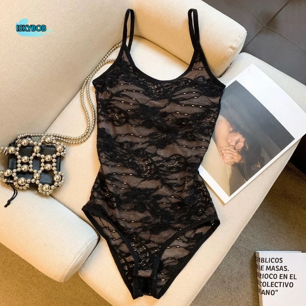 

Elegant Hollow Lace Camisole with Pads Slim Fit Transparent Lace Corset U Neck Tanks Crop Tops Travel