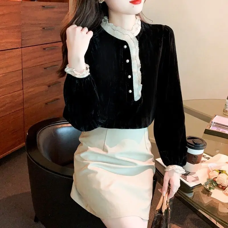 Thickened Gold Velvet Top for Women's New Fashion Stand Up Collar with Lace Inside Black Shirt as the Base