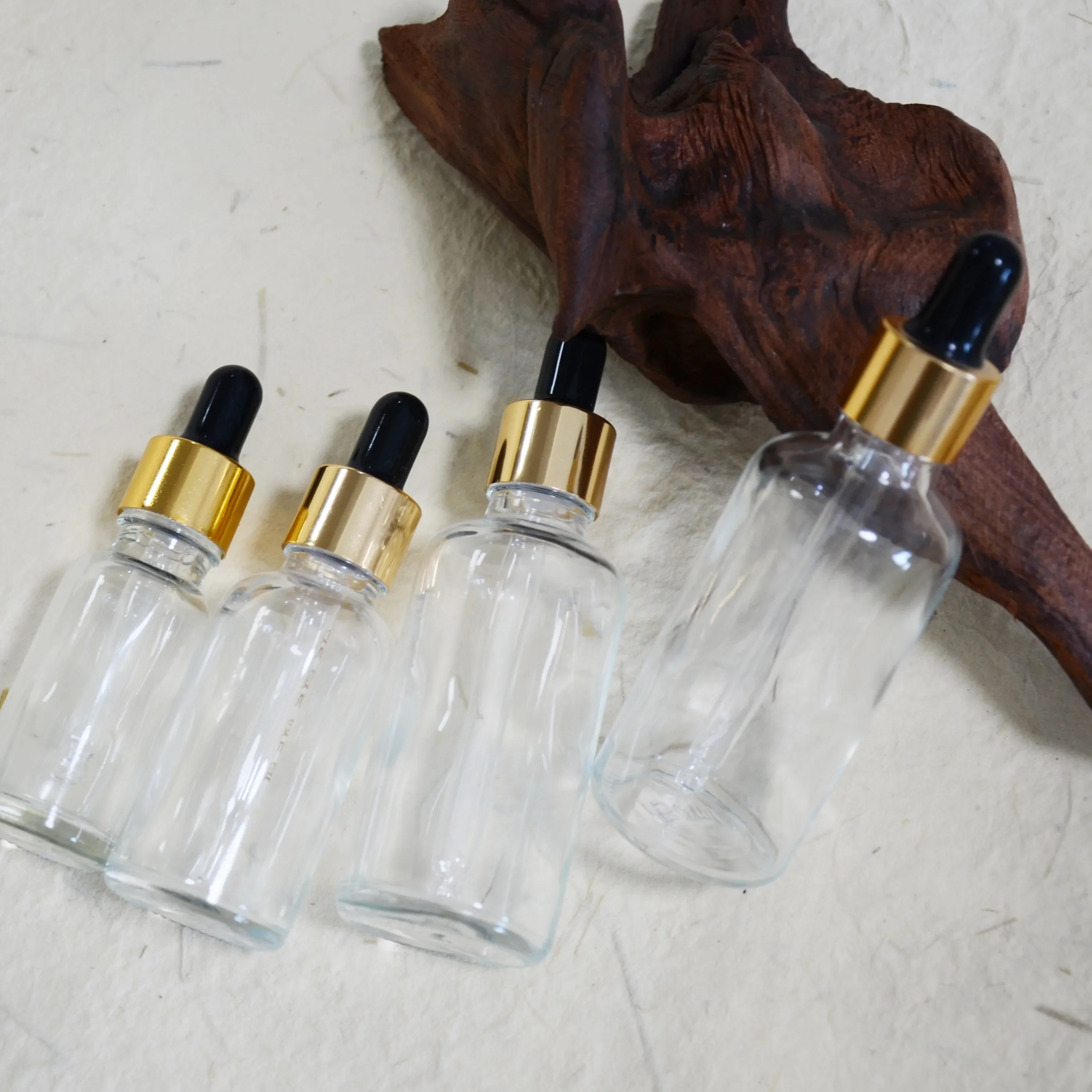 Serum do twarzy Butelki z olejkiem do włosów Butelka z perfumami wielokrotnego napełniania Zakraplacz do podróżnej butelki z olejkiem Opakowanie z zakraplaczem do kosmetyków Plastik