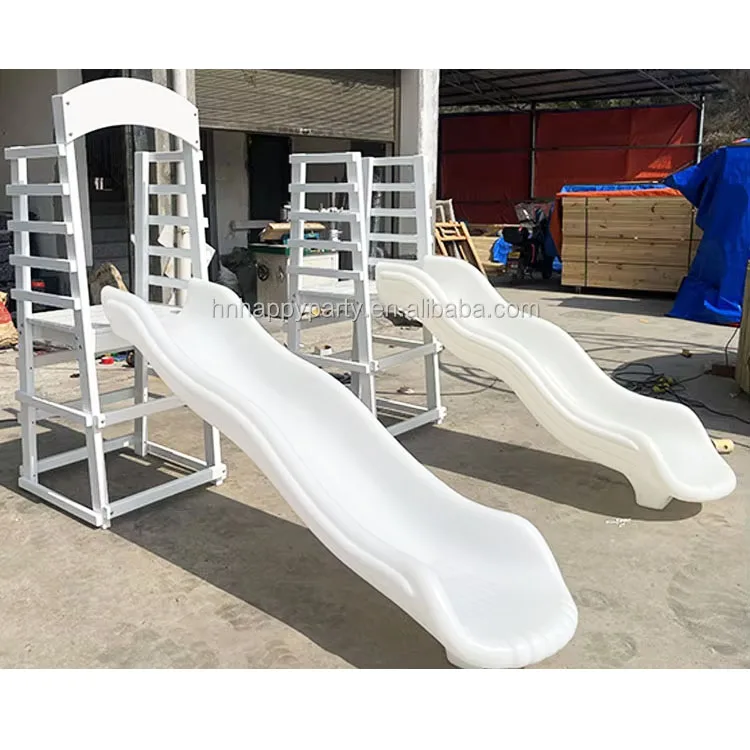 

Детское игровое оборудование для улицы и помещений: мягкие игровые комплексы, бассейны с шариками и горками. Акция!