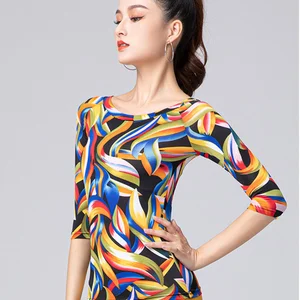 Kadın Slim-Fit Top-of-the dans, Çiçek gökkuşağı tarafından bilinir ve Latince Kadınlar onları giymek, karnımda olan bir gerçek, küçük Kız Kıyafetleri, Şık, Gömlek, Dans Deseni En çok satılan 11 flamengo gömlek - №8