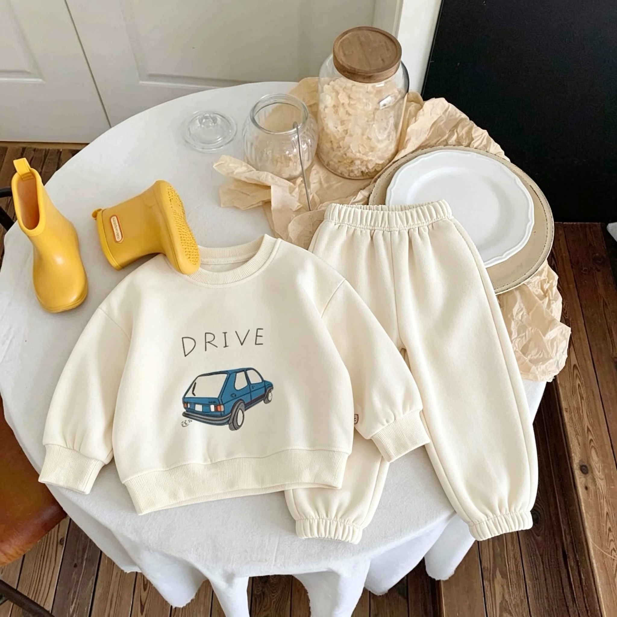 Bedrucktes Auto-Sweatshirt-Set für Jungen, Herbstkleidung, neuer Stil, modischer Kinderanzug mit langen Ärmeln, lässiger Trainingsanzug, Outfits für 6 Monate bis 6 Jahre – Detail 3