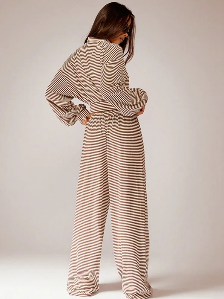 Set da donna da 2 pezzi 2025 Nuovo arrivo Autunno Inverno Set coordinati Cerniera Giacca a maniche lunghe Top e pantaloni Abiti Abiti Abbigliamento