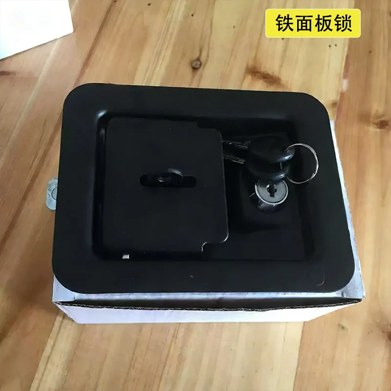 

Iron Door Panel Lock for Engineering Car Three-Point Linkage System with Hook Generator Equipment Carriage Securement