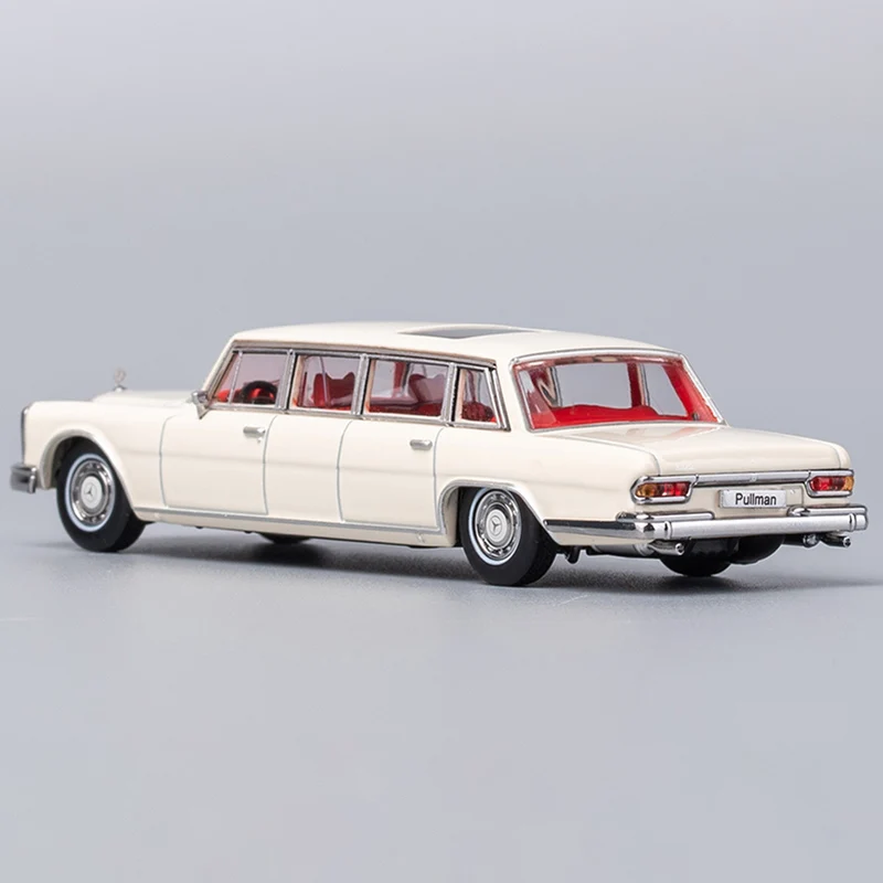 1/64 Model Car For Benz Pullman 600 Extended Edition Car Alloy Die-Casting High Simulation Car Model Decoration Collection Toys