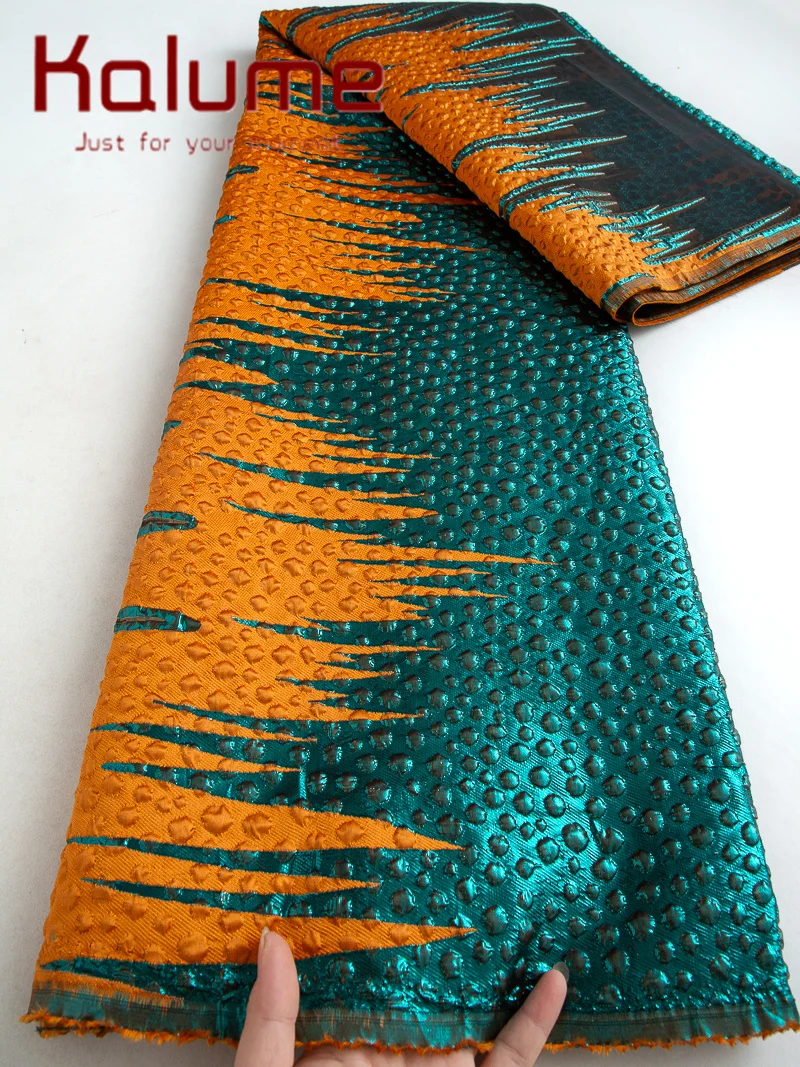 

Nigerian Gilding Lace Fabric 2025 High Quality African Jacquard Fabric Brocade Lace French Tulle Lace for Party Dresses F3899