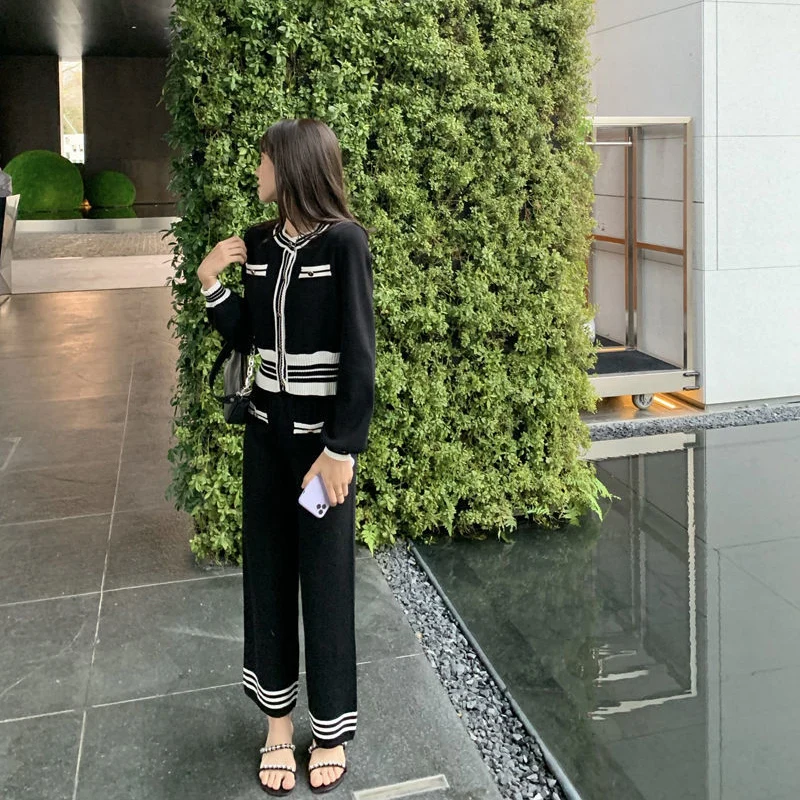 Elegant Knitted Suit Women Two Piece Set 2022 Spring Korean Sweater Cardigan And Fashion Wide Leg Pant Suit Chic Ladies Outfits