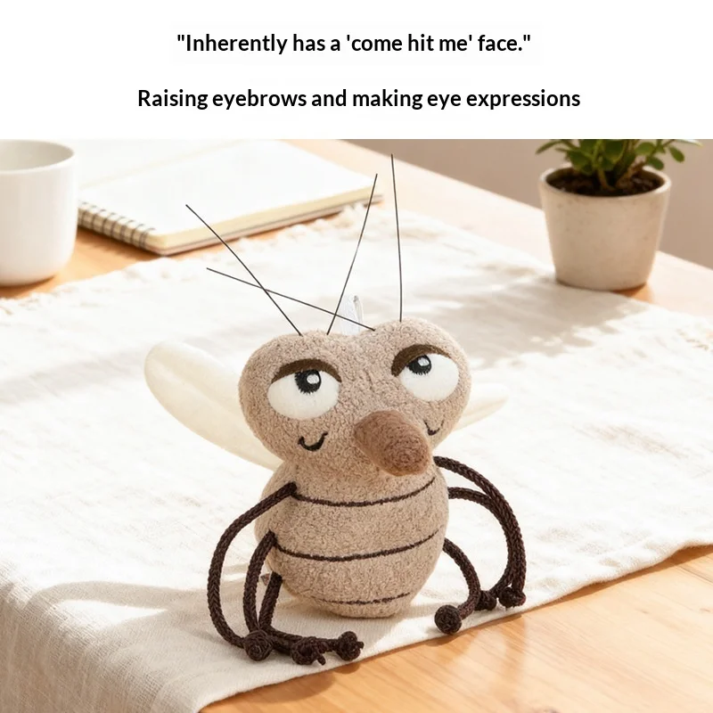 Juguete de peluche de mosquito gigante Press & Buzz: divertido dije de mochila con sonido de zumbido, regalo de broma de insecto relleno blando extraño.