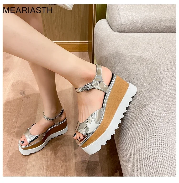 European Famous Brand Shoes Woman Spring Japanned Leather Oxford Platform sandals Shoes Lace-Up Creepers Bullock Derby Flats