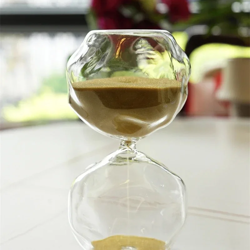 Thumbnail 3 - #5 Hourglasses Comparison Guide