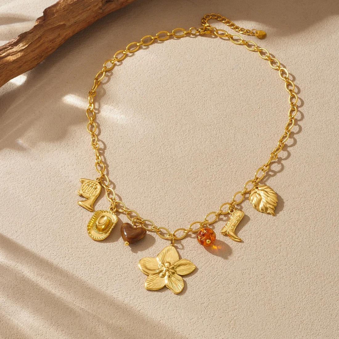 LAMENGLY 316L الفولاذ المقاوم للصدأ الجدة تصميم القرن الفرنسي قبعة رعاة البقر الأحذية زهرة قلادة قلادة سيدة الساحرة مجوهرات هدايا #4