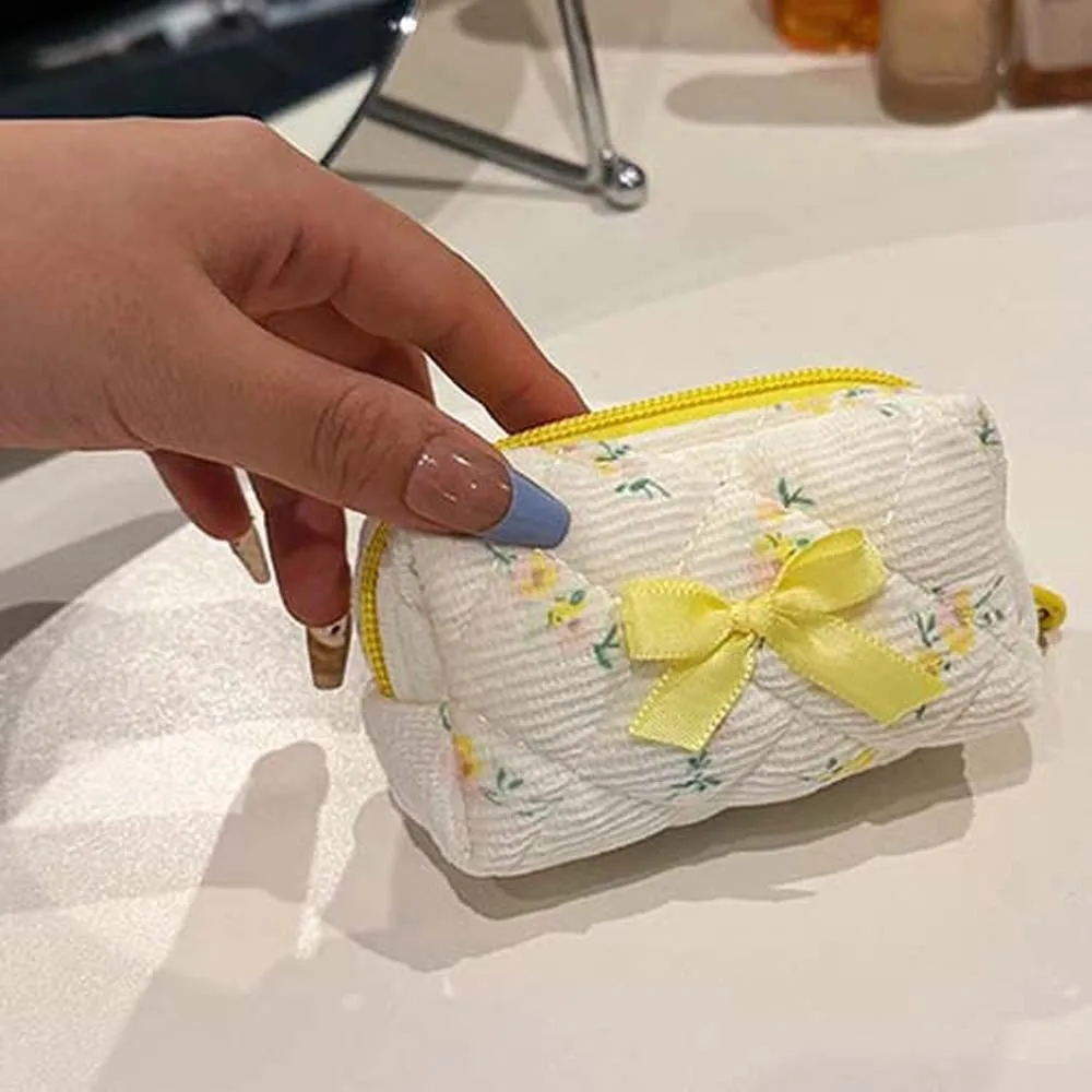 Embroidered Bowknot Mini Makeup Bag Quilted Lattice Floral Print Quilted Cosmetic Pouch Soft Cotton Puffy Texture