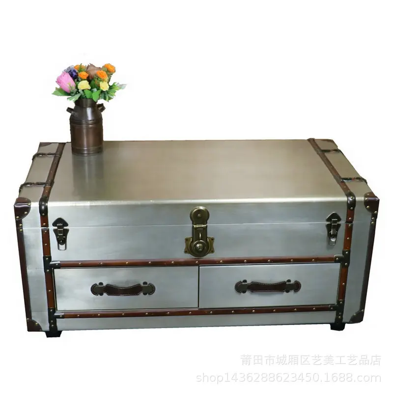 

European-style yellow open lid with pumping simple retro old coffee table European-style leather big box bar full coffee table
