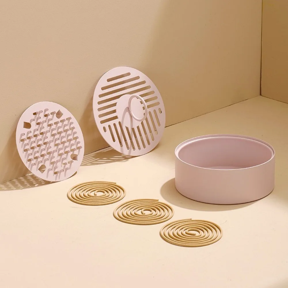 

Rustproof Mosquito Coil Holder Heat Resistant Carbon Steel Mosquito Incense Plate Round with Lid Spiral Holder Camping