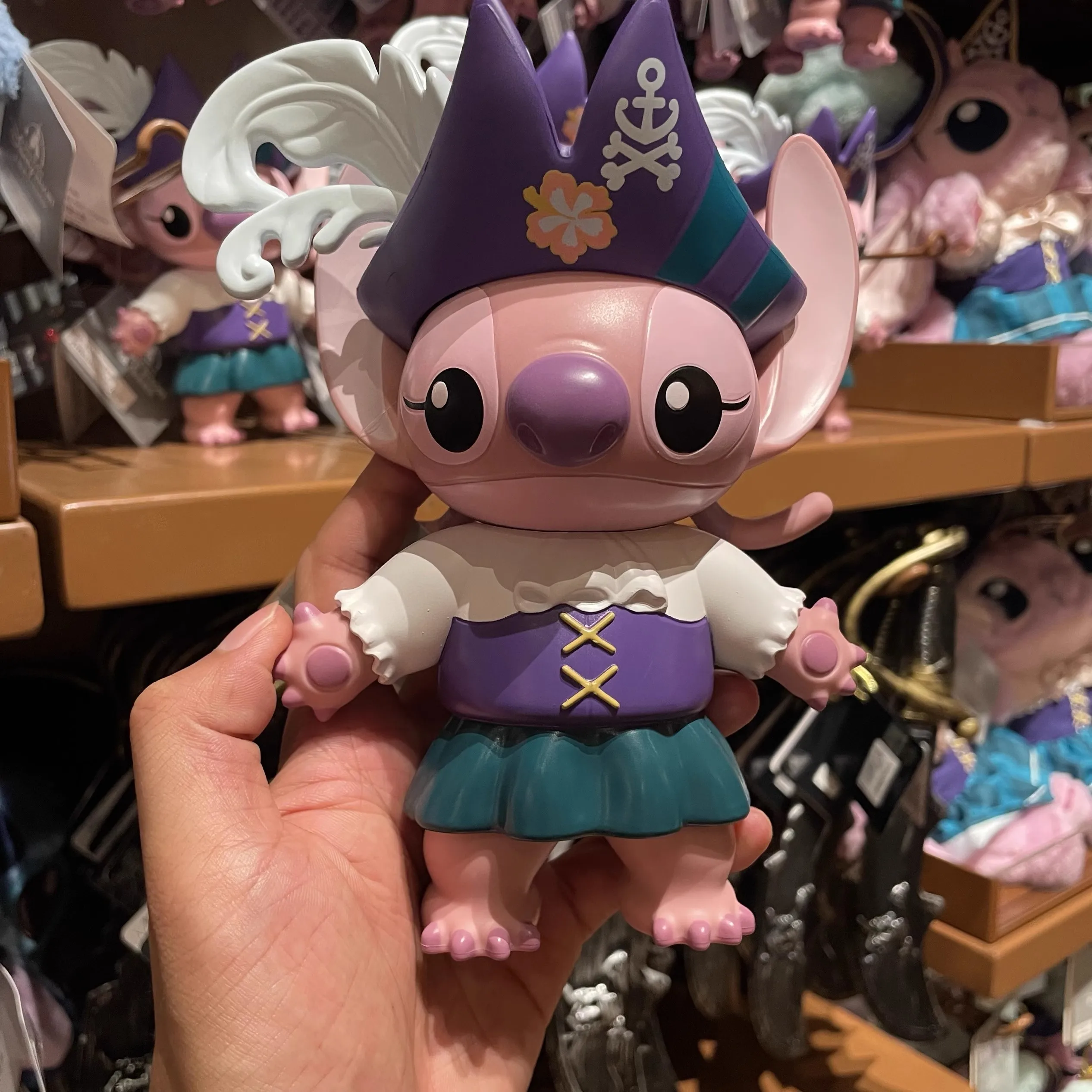 상하이 디즈니랜드 해적 스티치 천사 액션 피규어 PVC 장난감 어린이 생일 선물 기념품