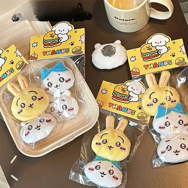 2/3pcs Chiikawa Cute Cartoon Brooch Set High-Quality Girl Back Packaging Versatile Dolls Scarf And Clothes Pins Accessory