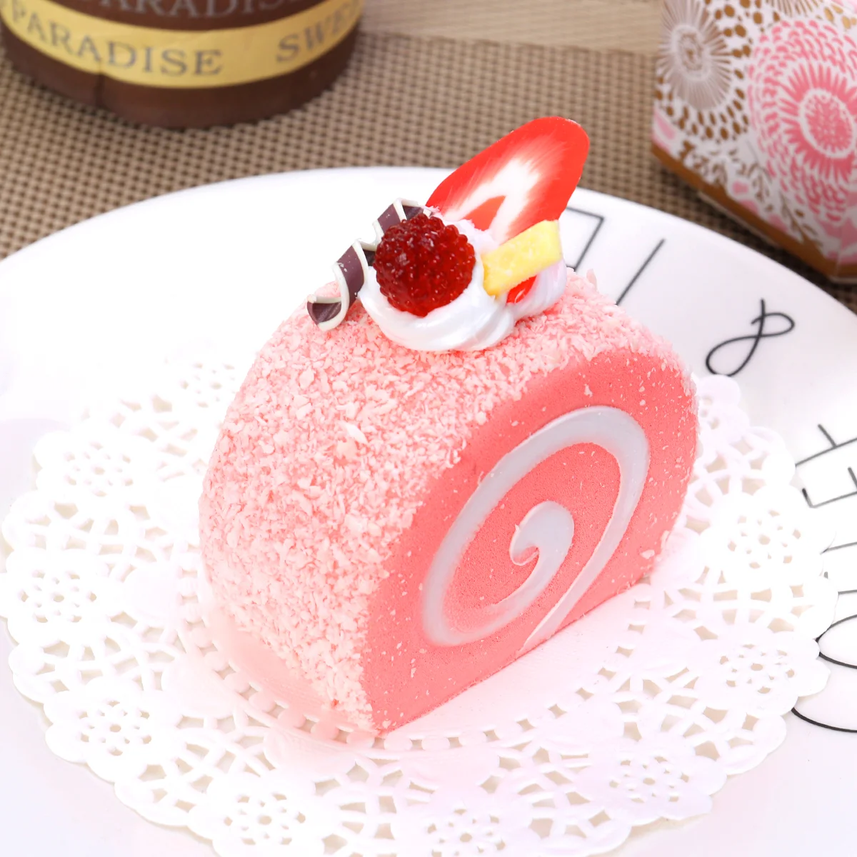 Creative Artificial Cake Fake Simulation Realistic Food Imitation Faux Replica Sprinkle Cake Bread Dessert for Home Kitchen Part