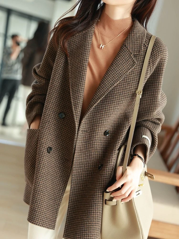 Women\'s Coat Fashion Pockets Plaid Wool Blends Coats Ladies Thick Warm Single Breasted Elegant Long Winter Jacket Women 2022