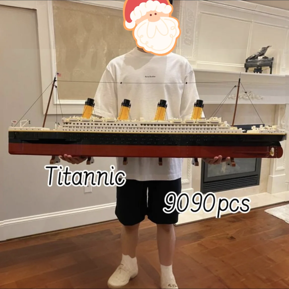 NEW 9090pcs Titanic Large Cruise Boat Ship Steamship Compatible 10294 Bricks Building Blocks KIDS Toys Christmas Gifts in Stock