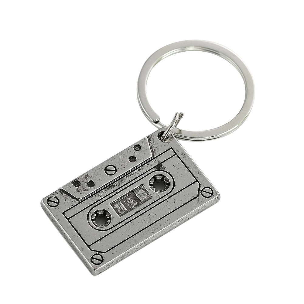 Vintage Magnetic Tape Keychain for Women Men Nostalgic 80\'s Cassette Car Key Rings Backpack Pendant  Concert Souvenir Gift