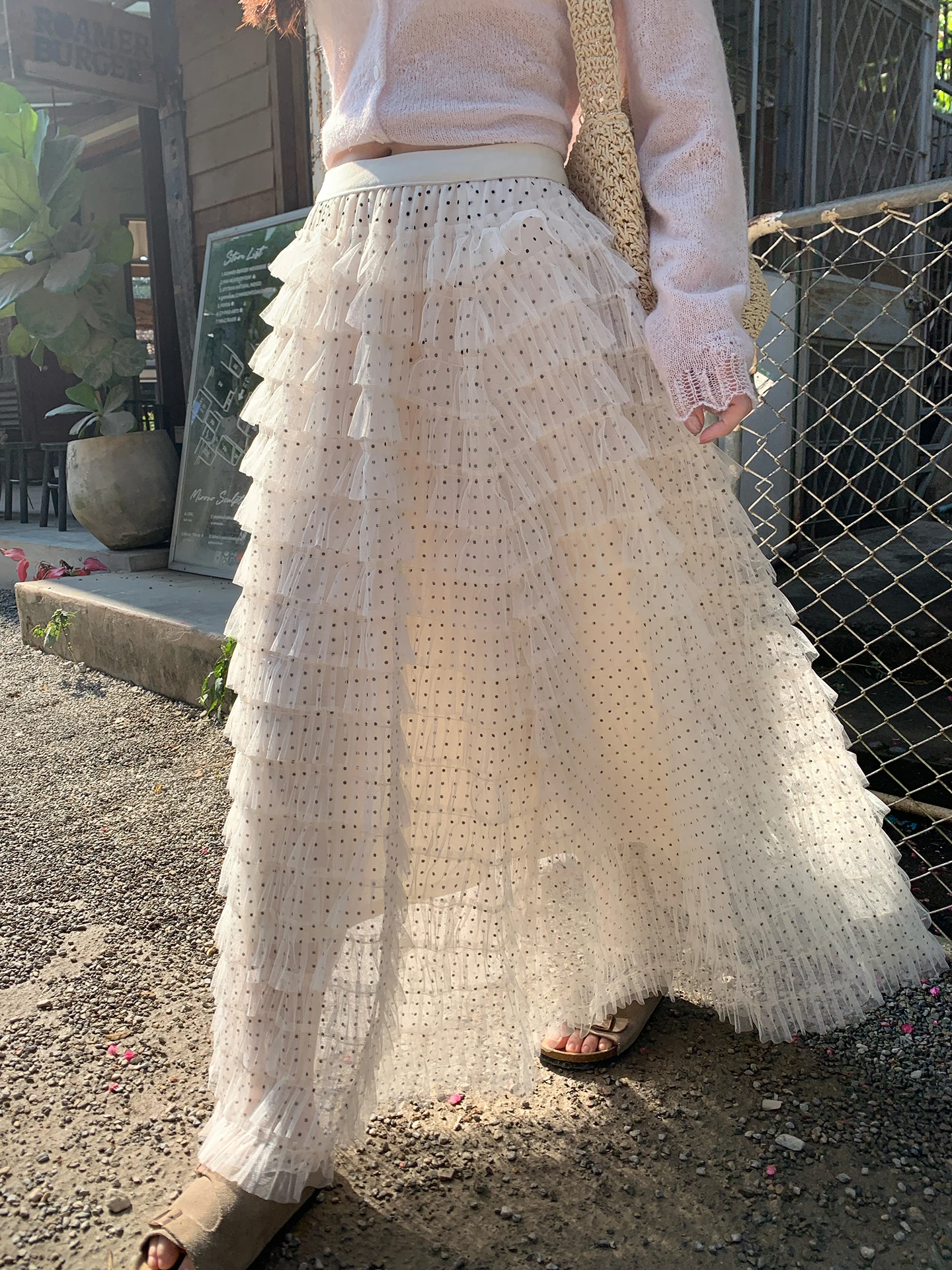 

Cheese Rabbit Polka Dot Net Half Skirt Women's Spring New Sweet Puffy Cake Skirt Midi White Gauze Comfortable High Waist Kore...