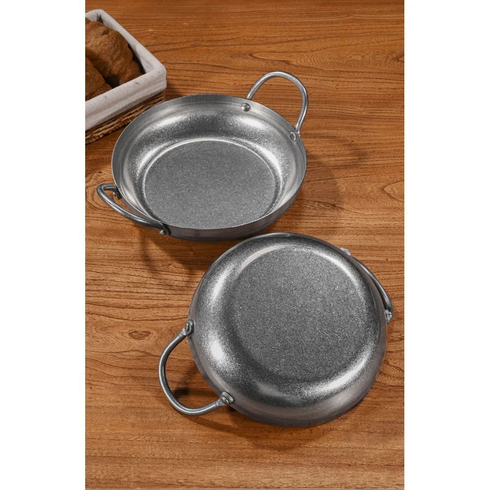 Stainless Steel Seafood Stew Pot with Unique Antique Look and Snowflake Gray Detail for Home and Restaurant Use