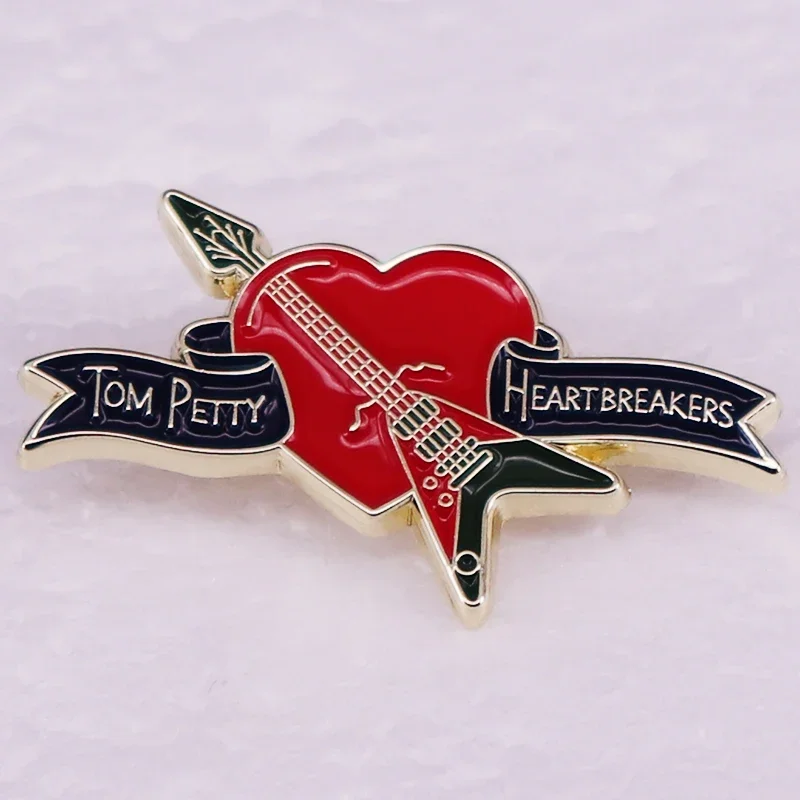 American Rock Band Guitar Red Heart Logo Enamel Pins Badge Brooches Music Jewelry Accessories