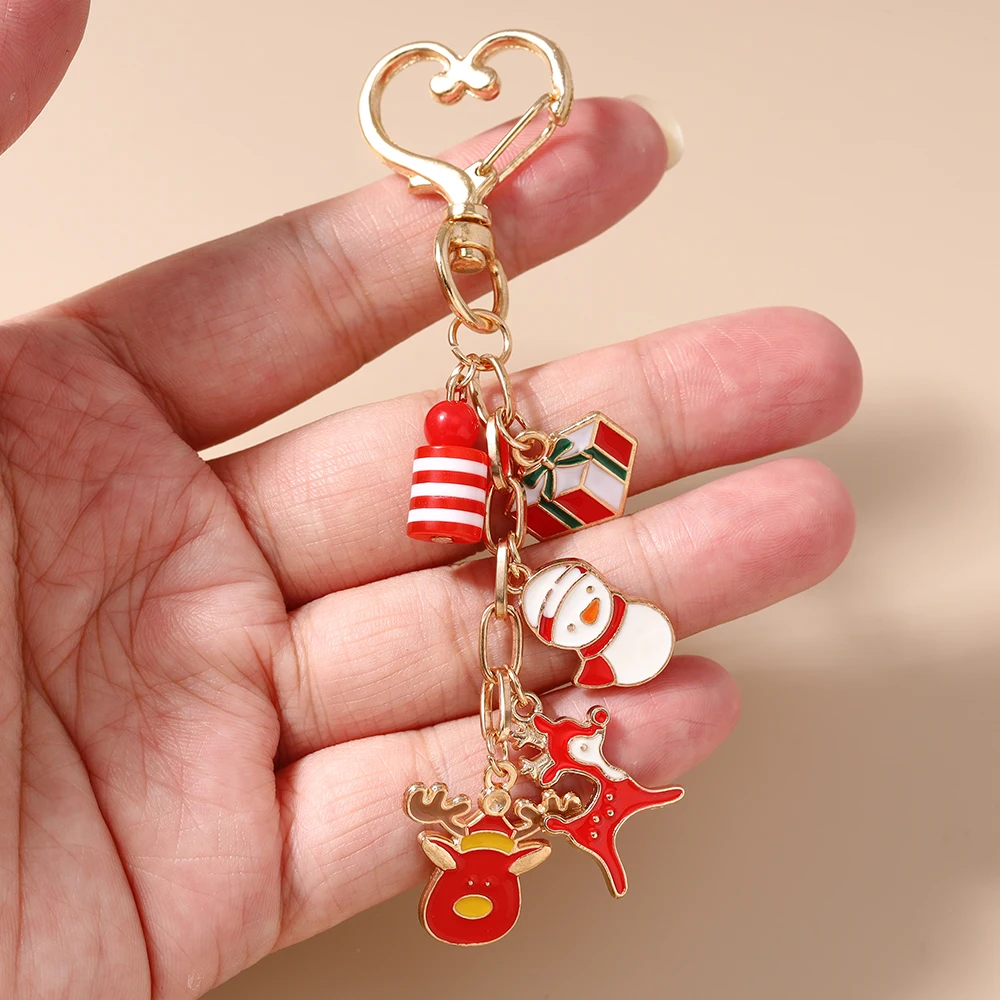 Aihua Niedlicher Y2K Weihnachts-Schlüsselanhänger mit Perlen, Weihnachtsbaum, Schneemann und Weihnachtsmann für Damen und Herren, Neujahrs-Schmuckgeschenke – Detail 8