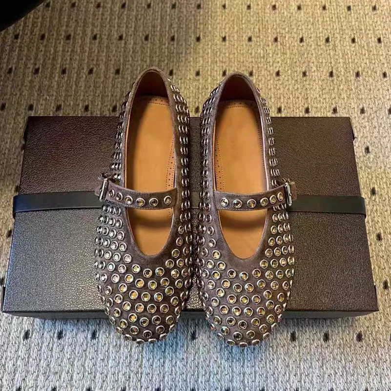 2026 Nieuwe Rivet Full Diamond Water Diamond Balletschoenen Dames Echt Leer Platte Bodem Ronde Kop Mary Jane Enkele Schoenen
