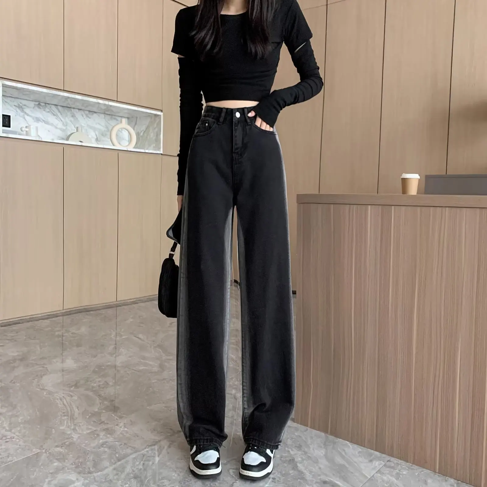 

LEDP Women Jeans Black Gradient Straight Jeans Female High Waist Fashion Slim Stretch Design Sense Niche Wide-Leg Pants.